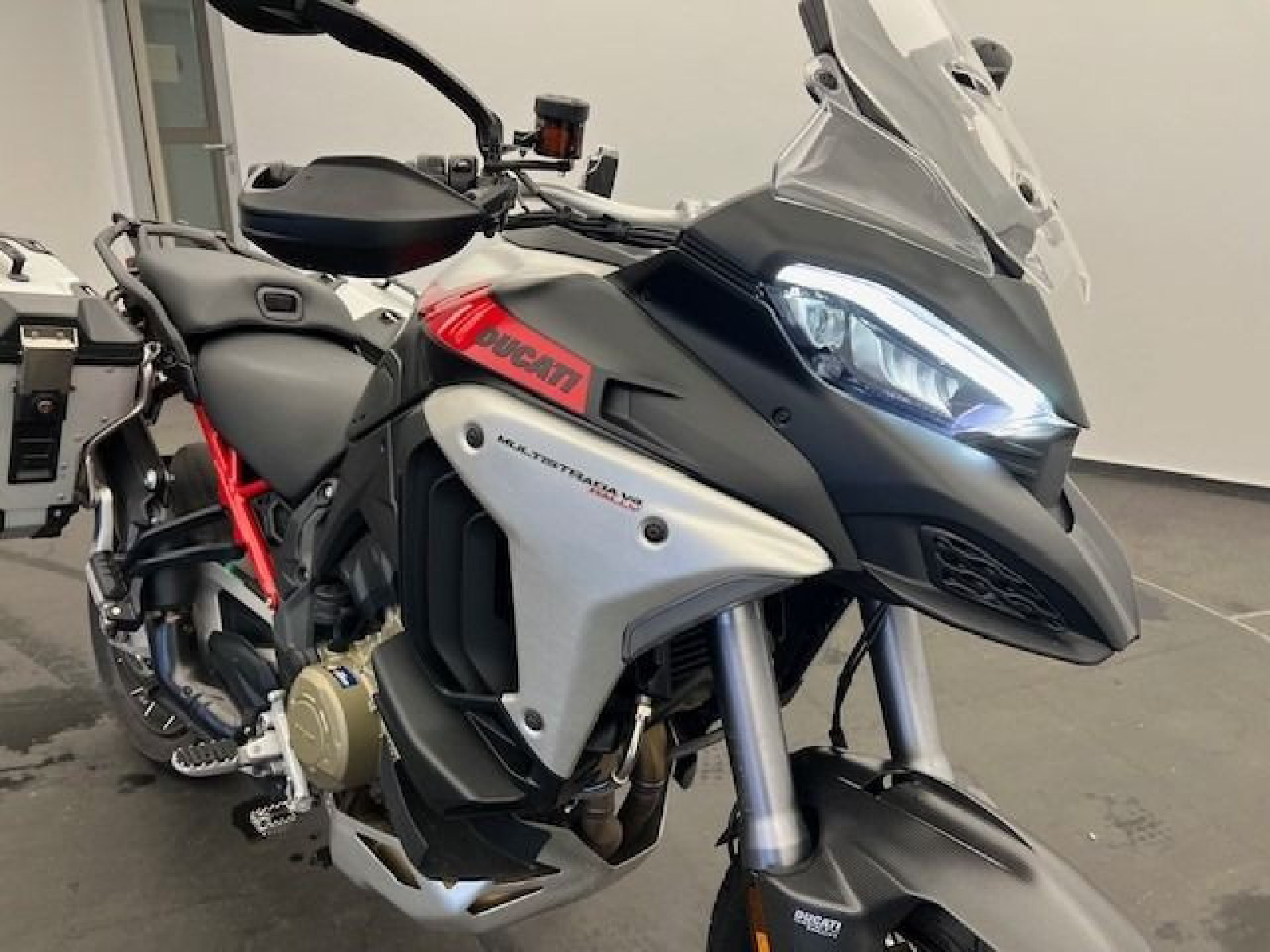 Ducati - Multistrada V4_3 Ducati - Multistrada V4_3