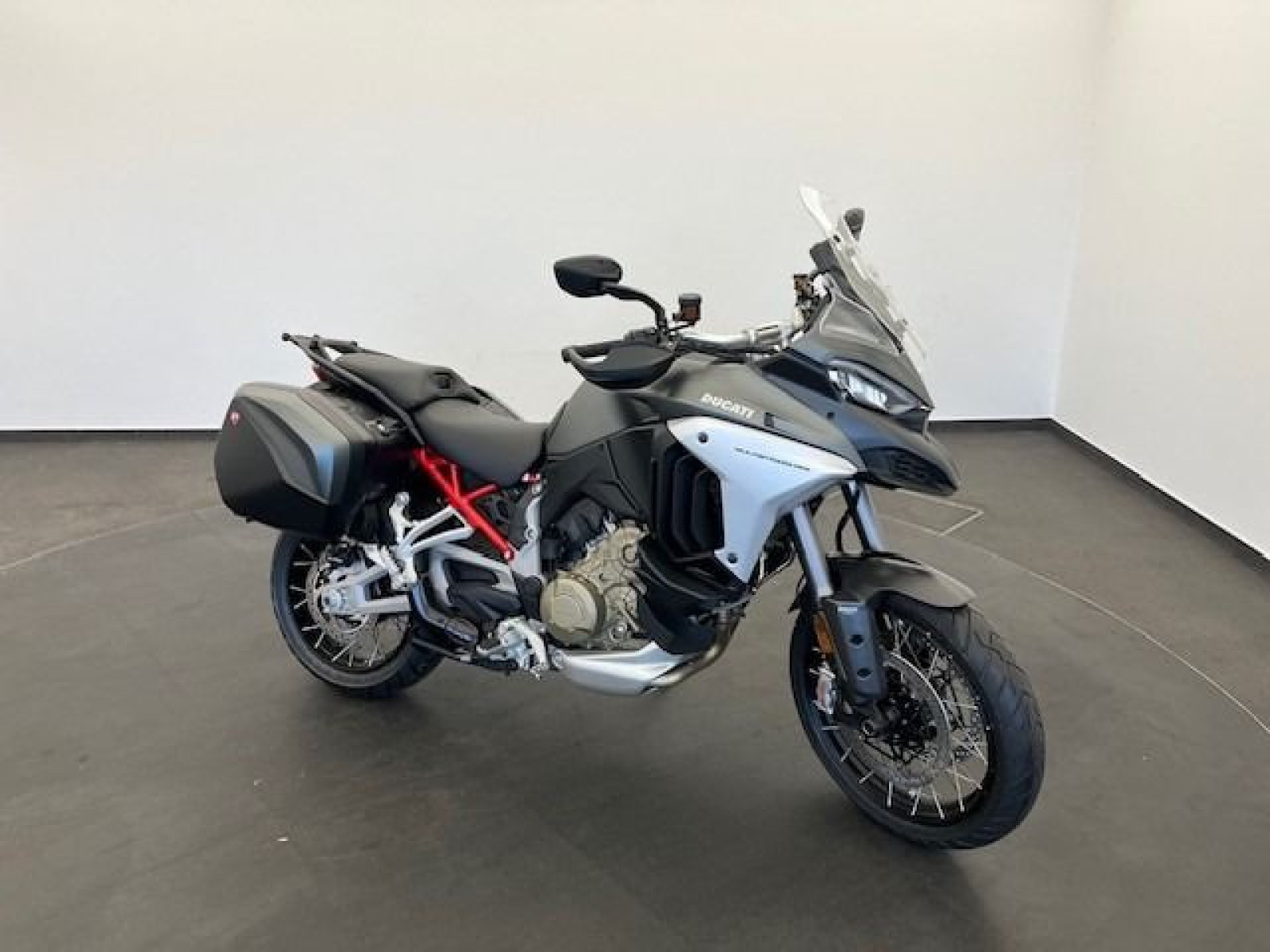 Ducati - Multistrada V4 S_2 Ducati - Multistrada V4 S_2